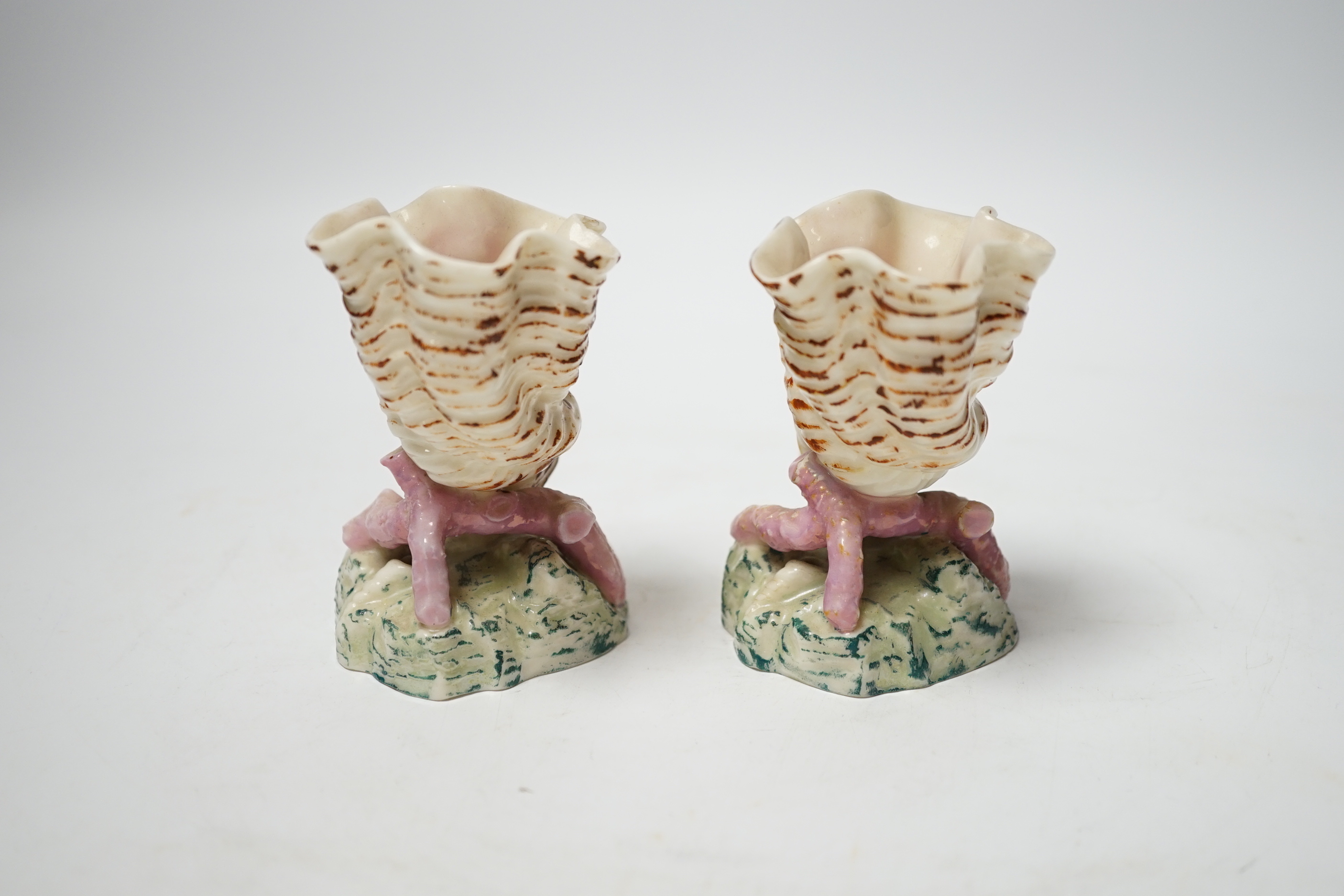 A pair of 19th century Royal Worcester ‘shell’ vases, 10cm